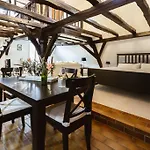 Seminarhaus Heim Retreat, Fachwerkhaus Von 1451, Yoga, Naturgarten Fuer 10 Personen Апартаменты