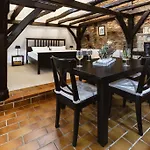 Апартаменты Seminarhaus Heim Retreat, Fachwerkhaus Von 1451, Yoga, Naturgarten Fuer 10 Personen