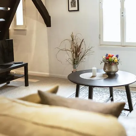 Seminarhaus Heim Retreat, Fachwerkhaus Von 1451, Yoga, Naturgarten Fuer 10 Personen *