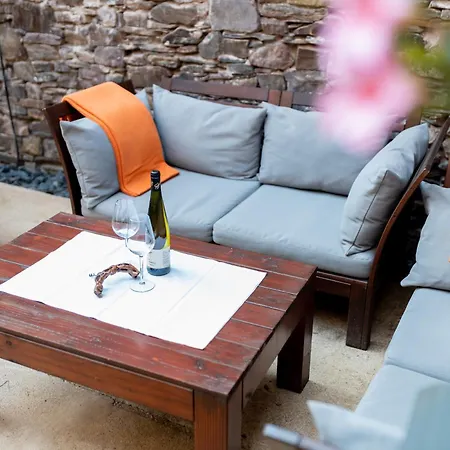 Seminarhaus Heim Retreat, Fachwerkhaus Von 1451, Yoga, Naturgarten Fuer 10 Personen Διαμέρισμα *