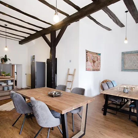 Διαμέρισμα Seminarhaus Heim Retreat, Fachwerkhaus Von 1451, Yoga, Naturgarten Fuer 10 Personen