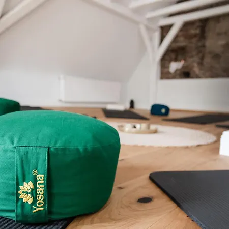 Seminarhaus Heim Retreat, Fachwerkhaus Von 1451, Yoga, Naturgarten Fuer 10 Personen Ellenz-Poltersdorf