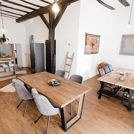 Appartement Seminarhaus Heim Retreat, Fachwerkhaus Von 1451, Yoga, Naturgarten Fuer 10 Personen *