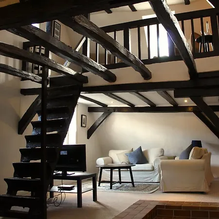 Zur Alten Weinkelter: Historic Timbered House With Bike Storage * Ellenz-Poltersdorf