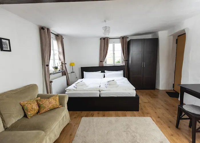 Seminarhaus Heim Retreat, Fachwerkhaus Von 1451, Yoga, Naturgarten Fuer 10 Personen 아파트 엘렌츠폴터스도프