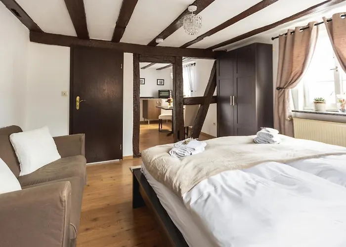 Seminarhaus Heim Retreat, Fachwerkhaus Von 1451, Yoga, Naturgarten Fuer 10 Personen 엘렌츠폴터스도프