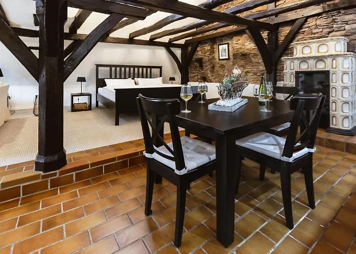 Appartement Seminarhaus Heim Retreat, Fachwerkhaus Von 1451, Yoga, Naturgarten Fuer 10 Personen