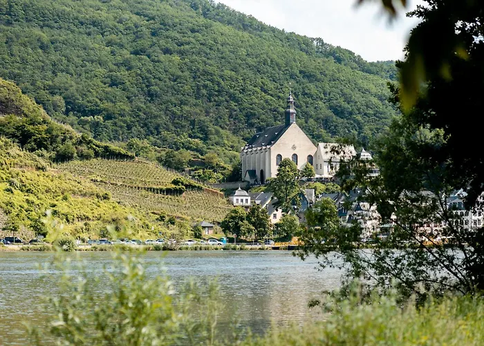 Seminarhaus Heim Retreat, Fachwerkhaus Von 1451, Yoga, Naturgarten Fuer 10 Personen *