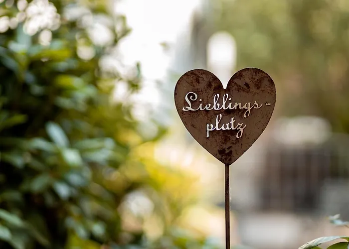 Seminarhaus Heim Retreat, Fachwerkhaus Von 1451, Yoga, Naturgarten Fuer 10 Personen Ellenz-Poltersdorf