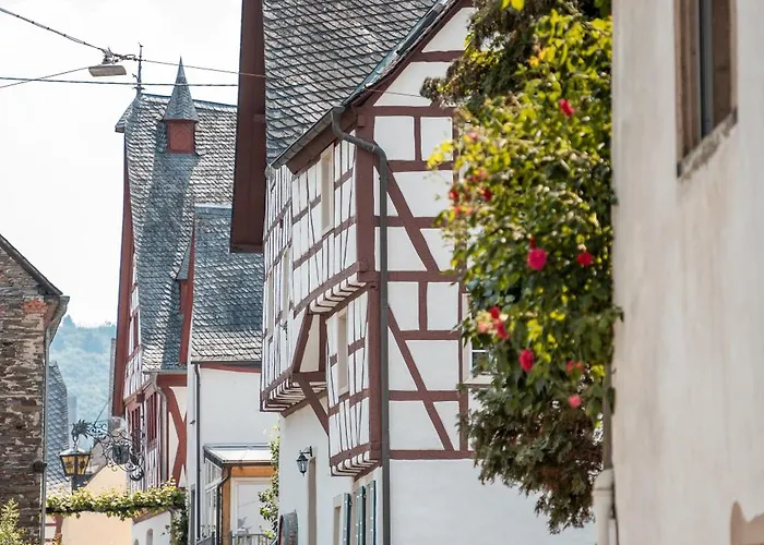 Seminarhaus Heim Retreat, Fachwerkhaus Von 1451, Yoga, Naturgarten Fuer 10 Personen * Ellenz-Poltersdorf