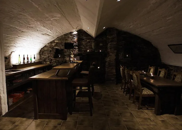 Appartement Seminarhaus Heim Retreat, Fachwerkhaus Von 1451, Yoga, Naturgarten Fuer 10 Personen *