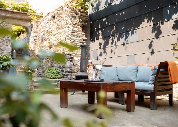 Appartement Seminarhaus Heim Retreat, Fachwerkhaus Von 1451, Yoga, Naturgarten Fuer 10 Personen Ellenz-Poltersdorf