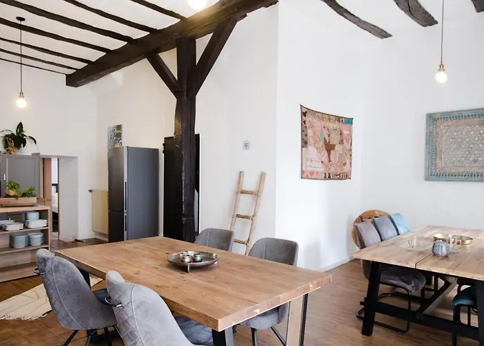 Appartement Seminarhaus Heim Retreat, Fachwerkhaus Von 1451, Yoga, Naturgarten Fuer 10 Personen