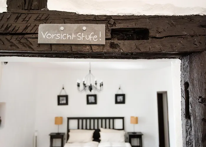 Seminarhaus Heim Retreat, Fachwerkhaus Von 1451, Yoga, Naturgarten Fuer 10 Personen *