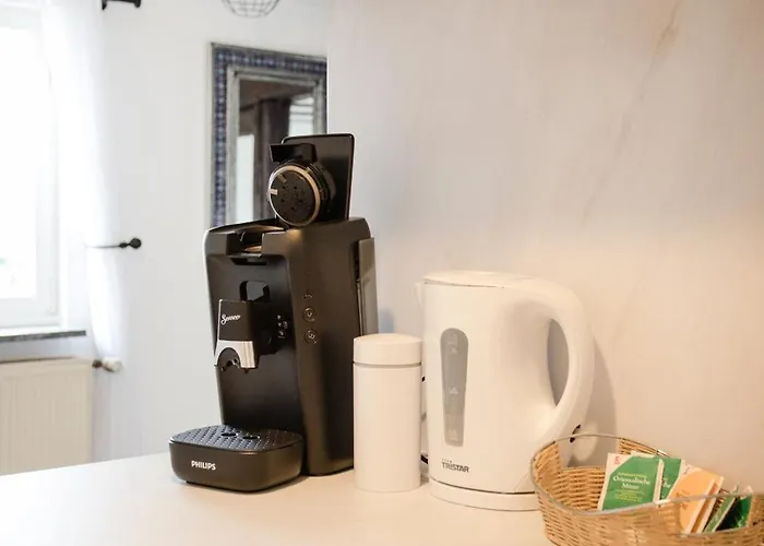 Seminarhaus Heim Retreat, Fachwerkhaus Von 1451, Yoga, Naturgarten Fuer 10 Personen 아파트 엘렌츠폴터스도프