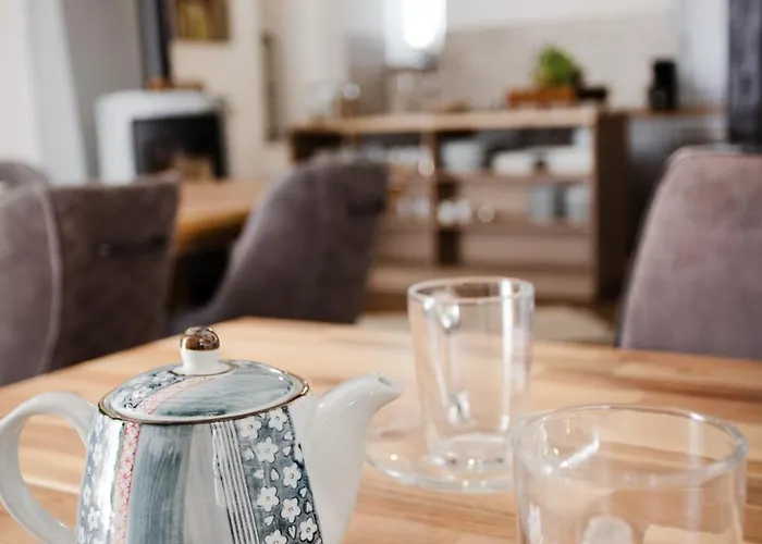 Seminarhaus Heim Retreat, Fachwerkhaus Von 1451, Yoga, Naturgarten Fuer 10 Personen * 엘렌츠폴터스도프