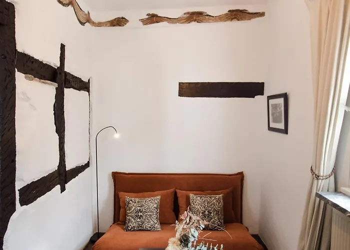 Seminarhaus Heim Retreat, Fachwerkhaus Von 1451, Yoga, Naturgarten Fuer 10 Personen 엘렌츠폴터스도프