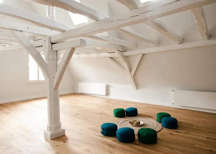 Appartement Seminarhaus Heim Retreat, Fachwerkhaus Von 1451, Yoga, Naturgarten Fuer 10 Personen