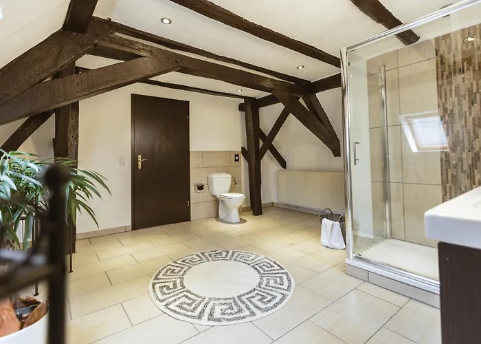 Seminarhaus Heim Retreat, Fachwerkhaus Von 1451, Yoga, Naturgarten Fuer 10 Personen *